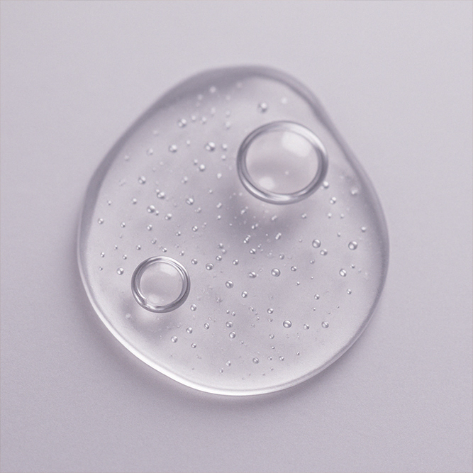 Gelige luftige Textur vom Windspiel Serum für den Herbst